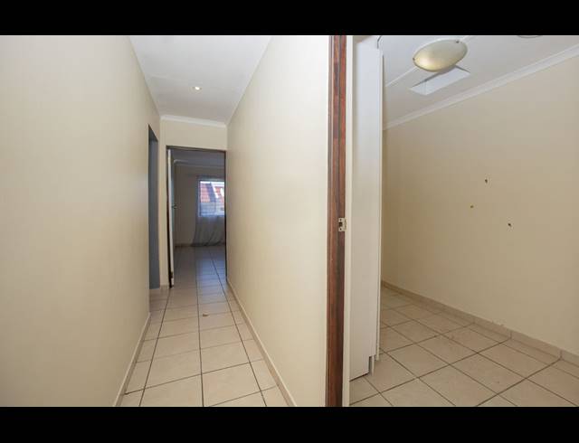 3 BEDROOM HOUSE FOR SALE IN GREENFIELDS